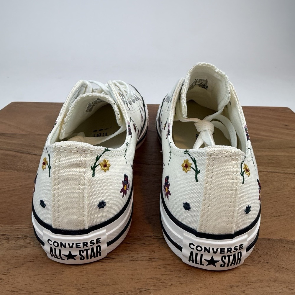 New NIB Womens Converse CTAS OX Egret Sporty Berry Low Sneakers‎ Shoes Size 8 M - Picture 4 of 8